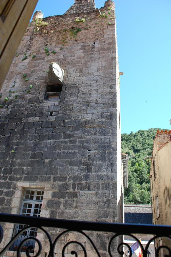 Appartement de charme au cœur d une cité médiévale Villefranche-de-Conflent Exterior foto